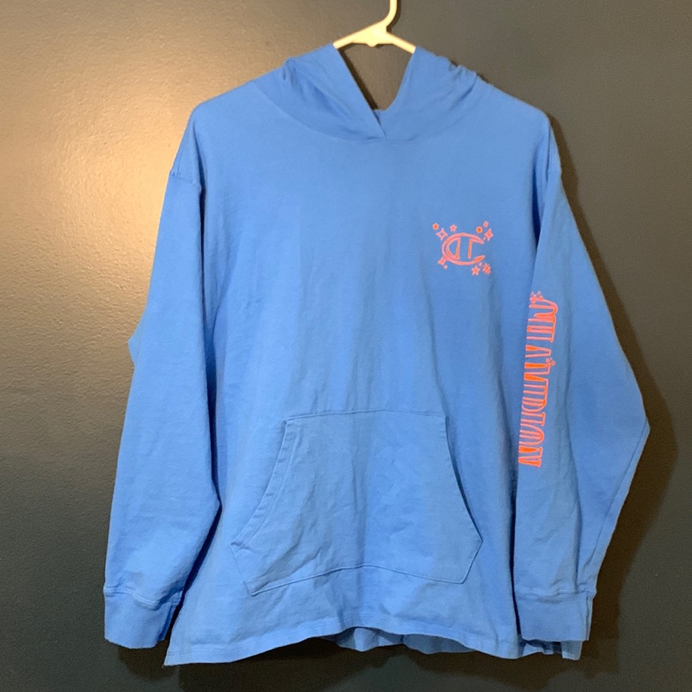 Champion Women’s XL hoodie t-shirt material